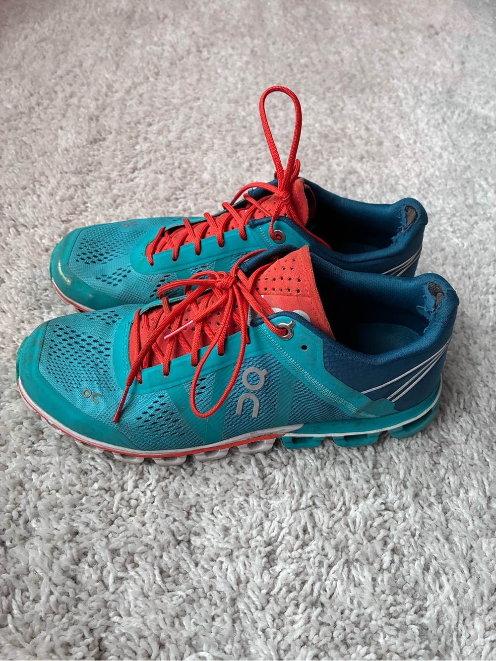 Women’s On Cloud. Teal and orange. Size 7. - Picture 2 of 6
